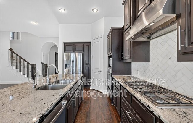 7220 NOTRE DAME DR
