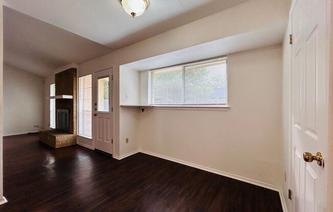 12913 Lamplight Village 78727 | 3 bed 2 bath $1825