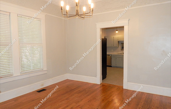 1430 ATHENS AVE SW