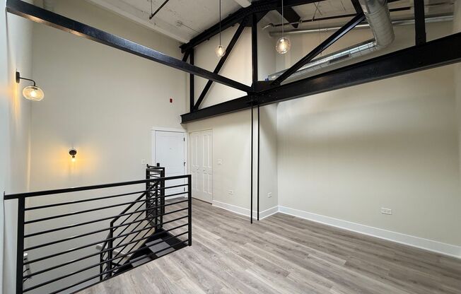 1 bed, 1.5 baths, 689 sqft, $2,400, Unit 207
