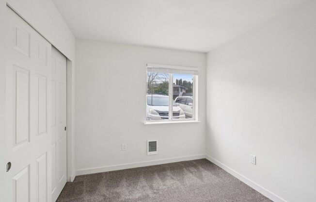 2 beds, 2 baths, 839 sqft, $1,745, Unit 25