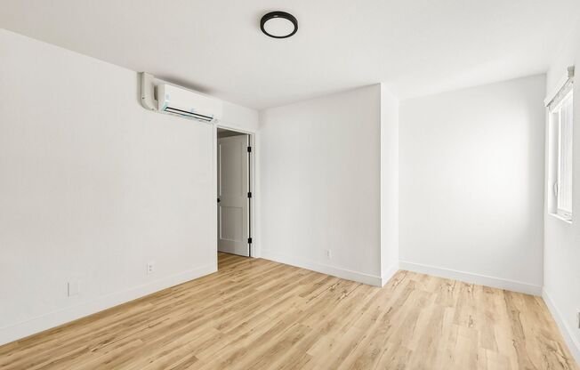 3 beds, 2.5 baths, 920 sqft, $3,295, Unit 45