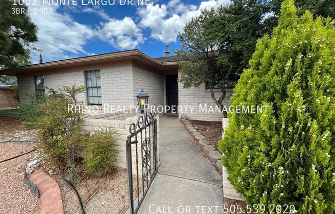 1052 MONTE LARGO DR NE