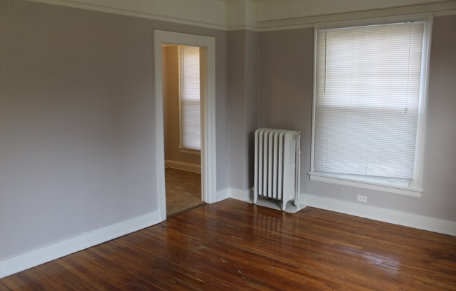 1 bed, 1 bath, 844 sqft, $1,425, Unit 1N