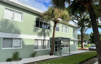 6658 5 AVE N
