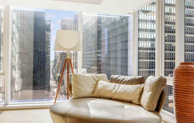 135 W 52 ST