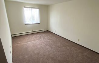 2 beds, 2 baths, 850 sqft, $869.99, Unit 124-07