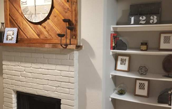 Oakwood Creek Apartments fireplace and shelving