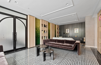 1 bed, 1 bath, 798 sqft, $5,600, Unit C107