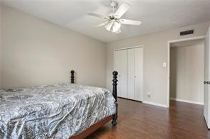 3 beds, 2 baths, $2,095