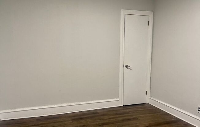 1 bed, 1 bath, 460 sqft, $1,175, Unit 407