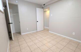 2 beds, 1 bath, 973 sqft, $850, Unit 6012B