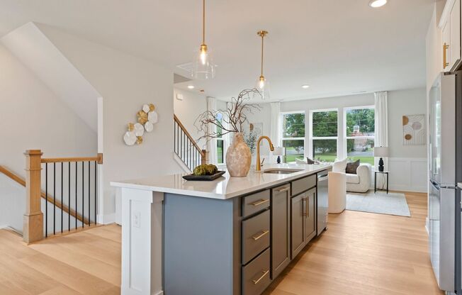 4 beds, 3.5 baths, 2,020 sqft, $2,500, Unit 1519
