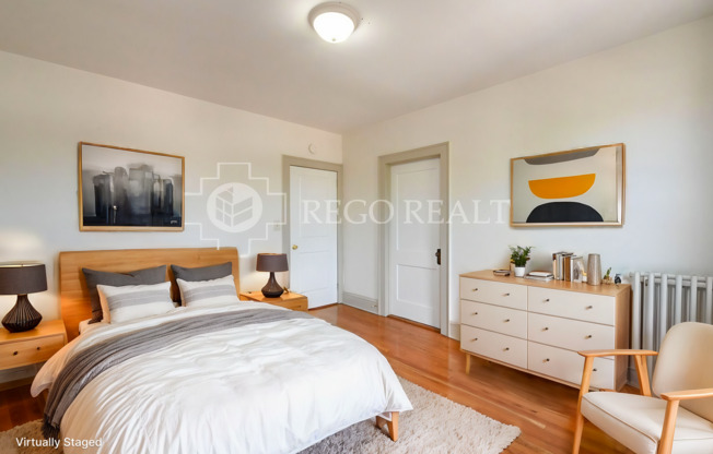 2 beds, 1 bath, $1,550, Unit C1