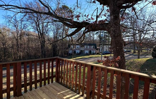 2 beds, 1 bath, 960 sqft, $1,365, Unit 64