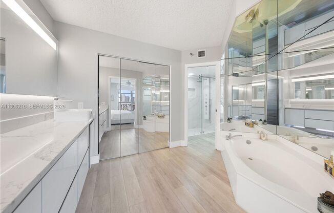 3 beds, 2 baths, $4,200, Unit # 1406