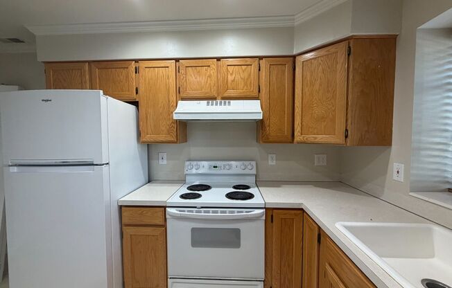 Move In for Less! $1,000 Move-In Credit | 2 Bed 1.5 Bath Condo in Ogden!