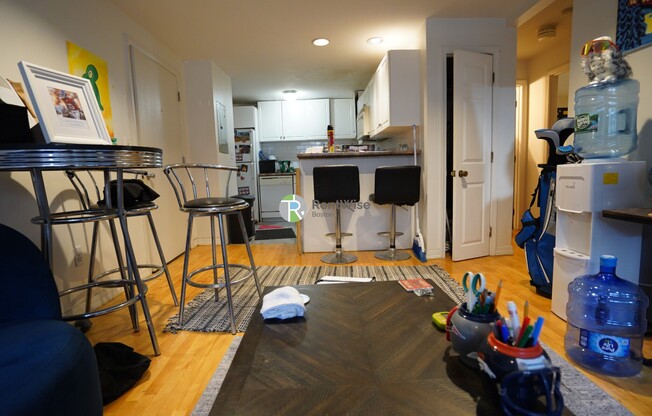 9 COMMONWEALTH CT