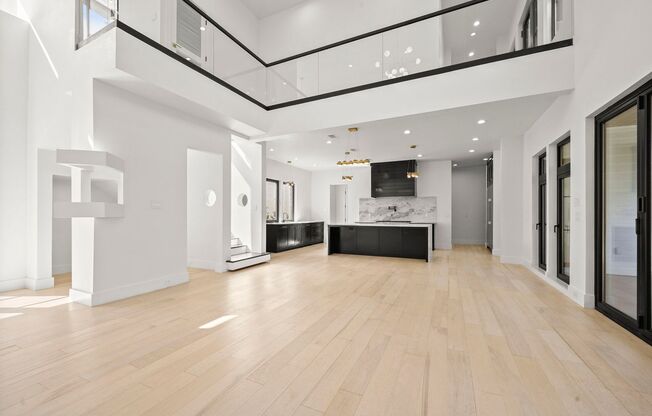 Luxury 5-Bedroom Home on 5 Acres | Pet-Friendly | Flexible Lease Terms