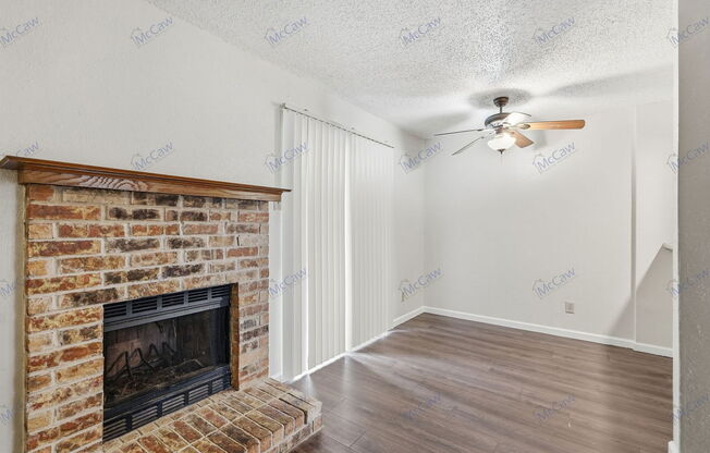 1 bed, 1 bath, 550 sqft, $1,000, Unit 321