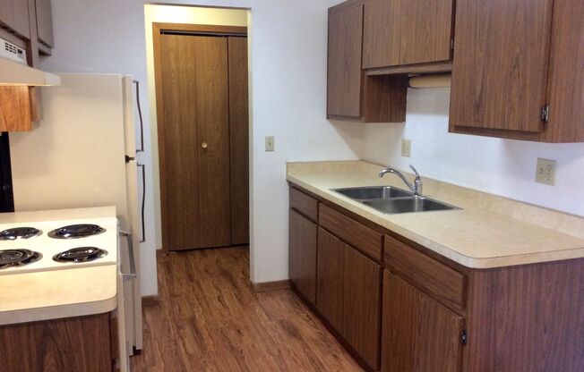 Mediterranean/Brookdale