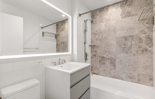 1 bed, 1 bath, $5,100, Unit S5I
