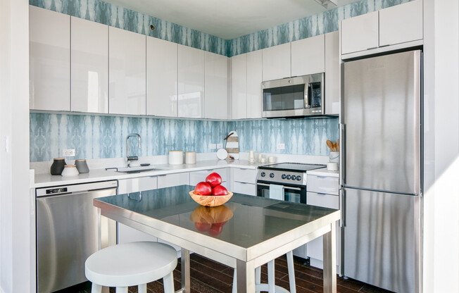 2 beds, 2 baths, $8,415, Unit 929