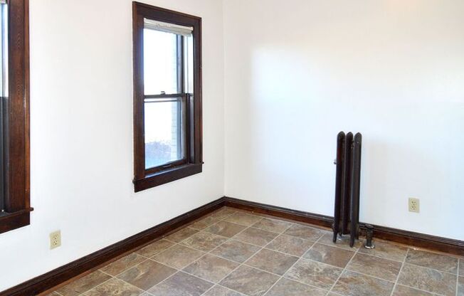 1 bed, 1 bath, 410 sqft, $960, Unit 19 - 203