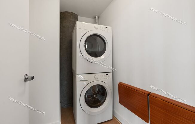 2 beds, 2 baths, $3,300