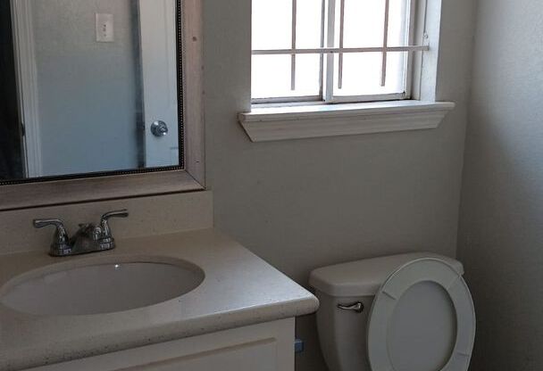 3 beds, 2 baths, $1,950
