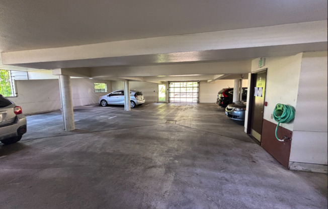 3425 14 AVE W