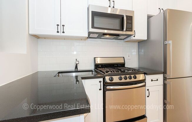 121 East 82nd St
