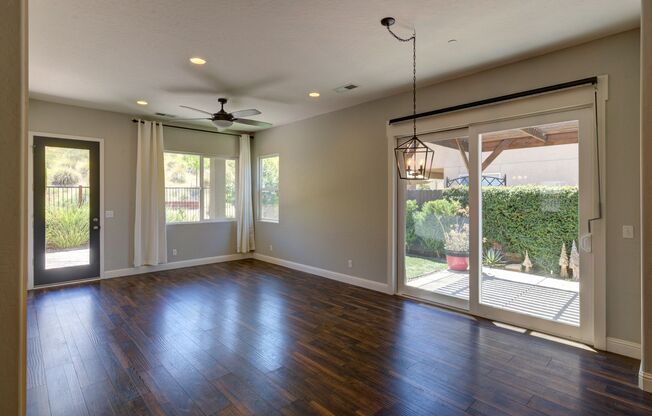 21230 Tramonto Ln.