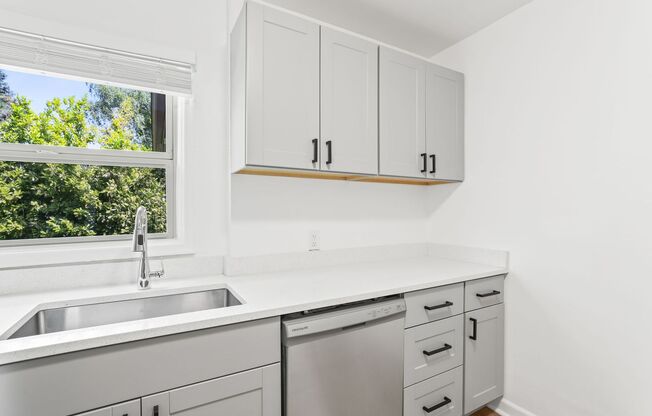Glencourt Apartments