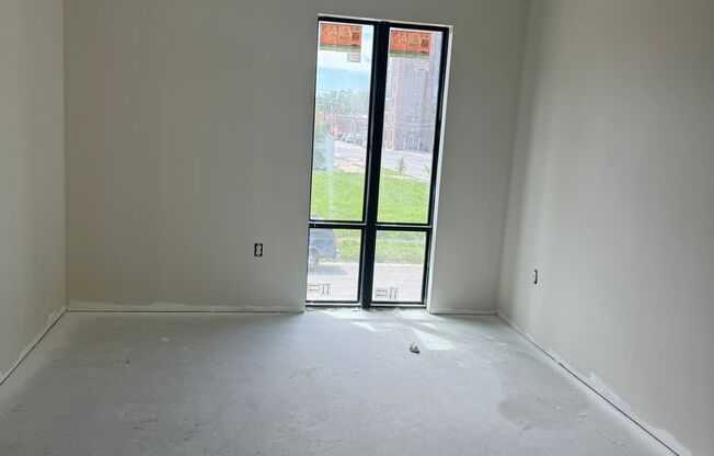 Studio, 1 bath, 222 sqft, $700, Unit UNIT 106