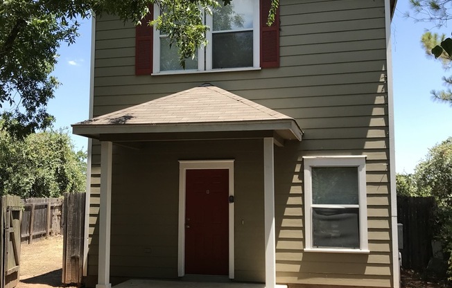 6106 Atwood St.