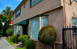 715 E 5th Street