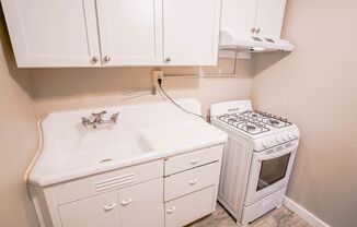 Studio, 1 bath, 400 sqft, $850