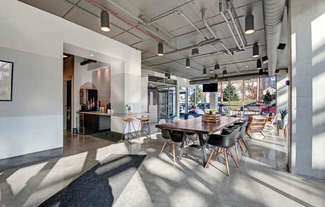 Stitchweld Resident Lounge Apartments in Milwaukee, Wisconsin