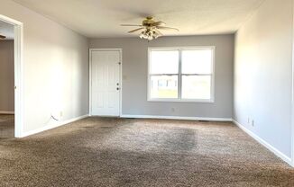 3 beds, 2 baths, $1,250