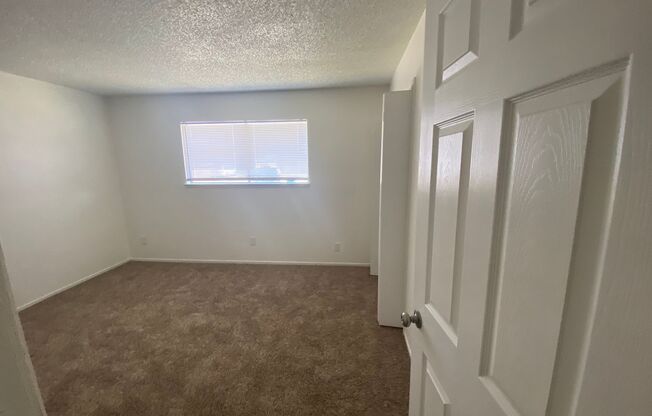 3 beds, 2 baths, $1,900