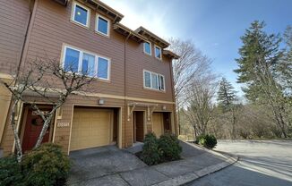 Incredible Forrest Park Townhome!! 2 bedroom, 2 bath, HUGE attached Garage!
