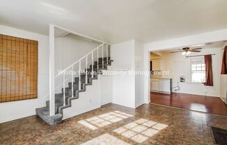 2 beds, 1 bath, $2,545, Unit (Back House)