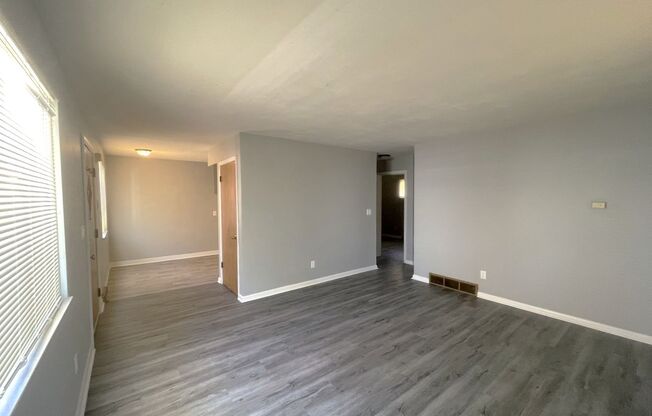 2 beds, 1 bath, $1,000