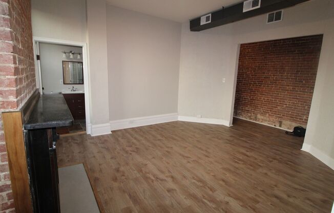 1100 Allegheny Ave