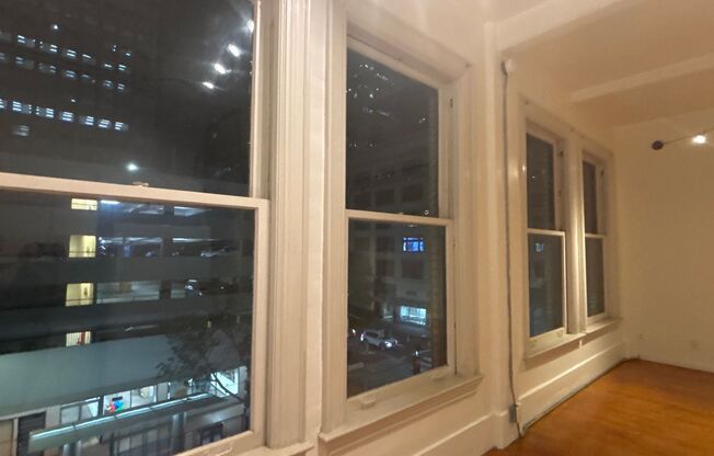 Live/Work Loft Available NOW!