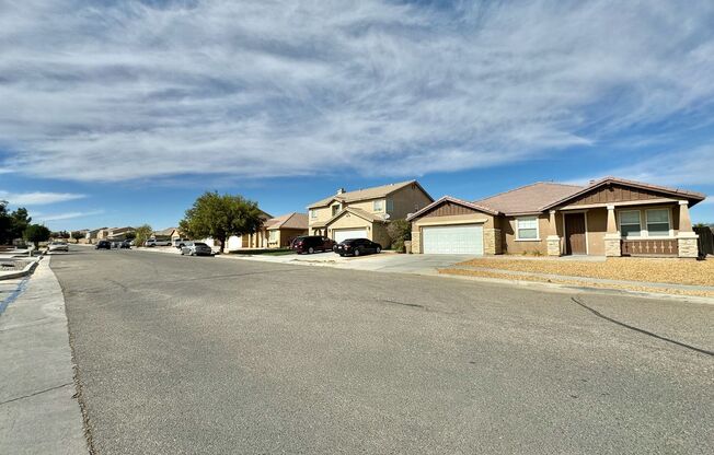 Spacious 4-Bedroom Home Available in Hesperia!