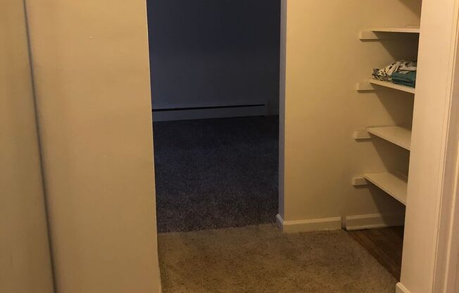 1 bed, 1 bath, 625 sqft, $665, Unit 1300-1505
