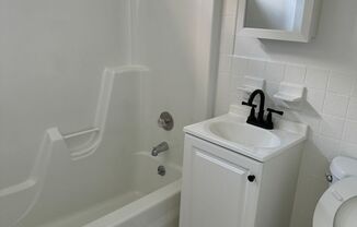 Studio, 1 bath, 600 sqft, $1,235, Unit 505-18