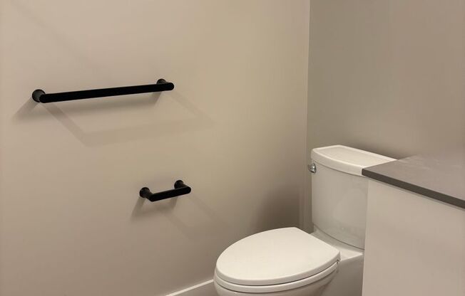 Studio, 1 bath, 485 sqft, $1,925, Unit 702